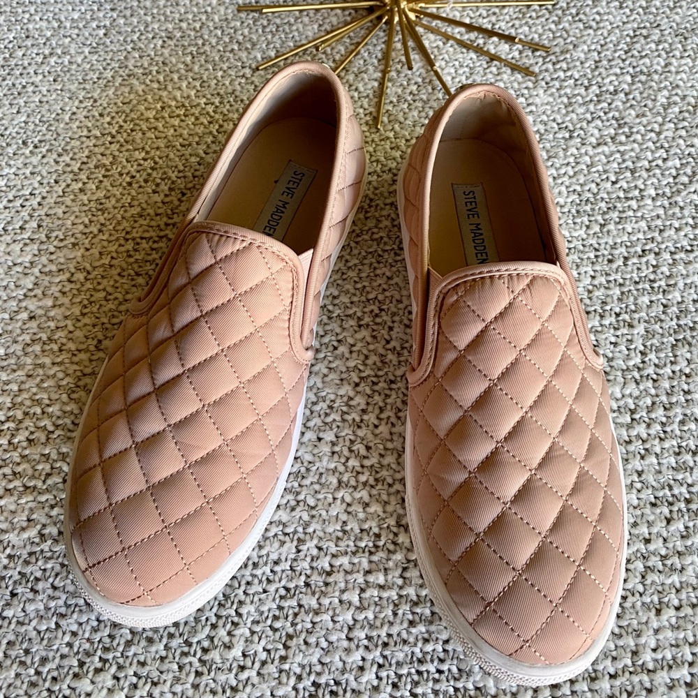 Steve Madden Ecntrcqt